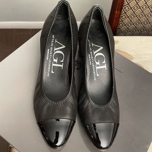 AGL black heals